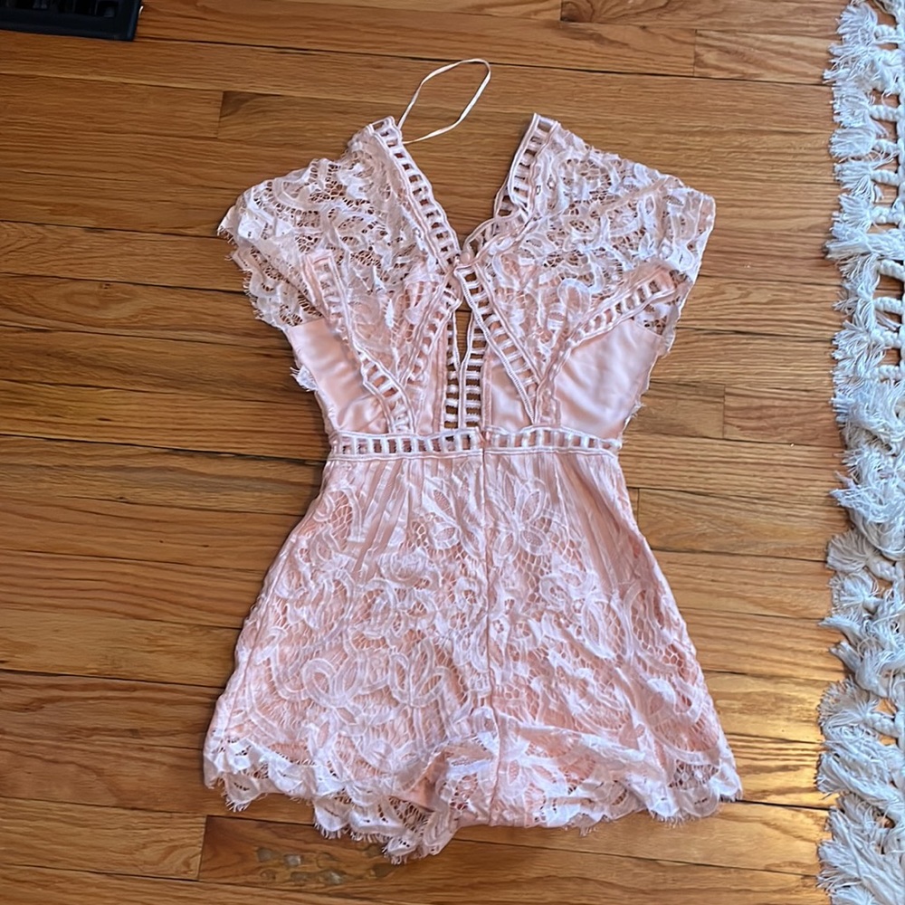 Romper - Picture 3 of 4